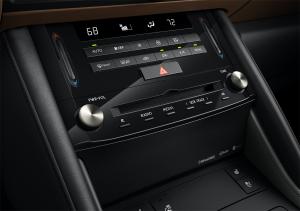 Lexus IS300 2020 года  (NA)